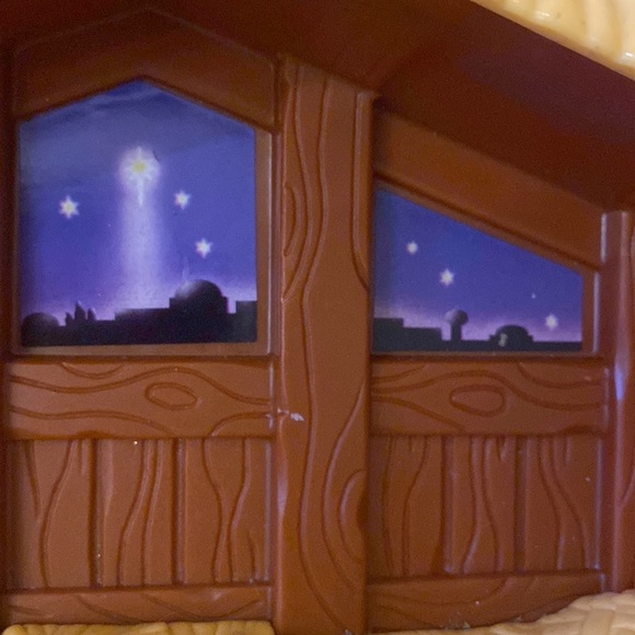 Fisher Price Little People Nativity Manger Stable Replacement - Picture 3 of 5